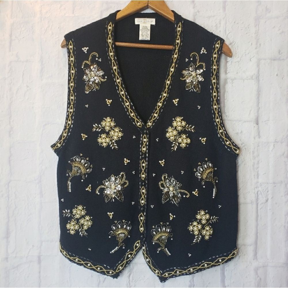 VINTAGE YARNWORKS Beaded & Sequined Holiday Button Front Sweater Vest Large